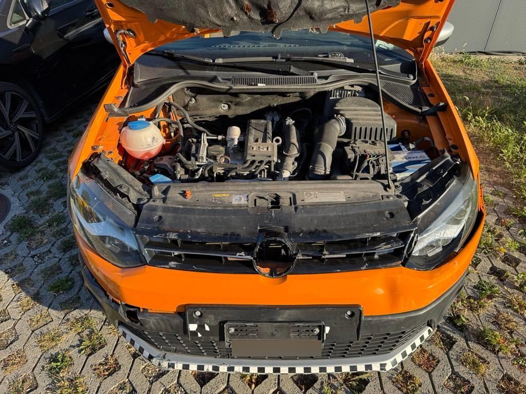 T8