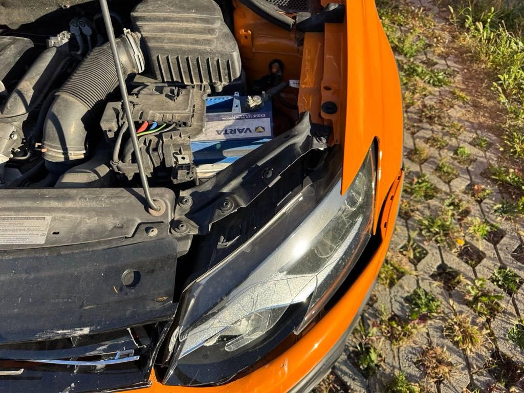 T11