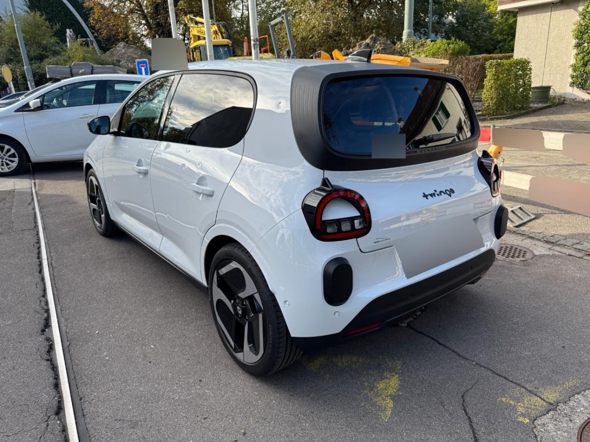 T3