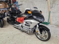 Honda GL 1800 DX Gold Wing (6966 km)