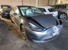 Tesla Modell 3 Modell 3 Long Range ID 482627
