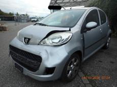 PEUGEOT 107 1.0 URBAN ID 482750