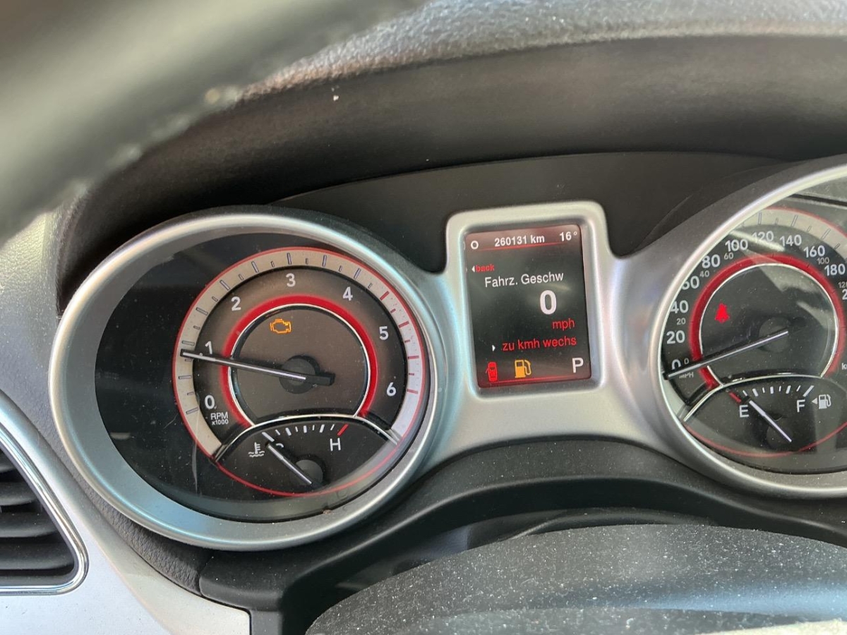 T8