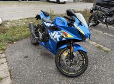 830 Suzuki 009 GSX-R 125 (29248 km)