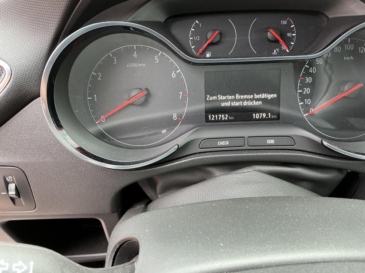 T8