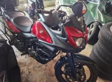 Suzuki DL 650 A V-Strom L4 (40000 km)