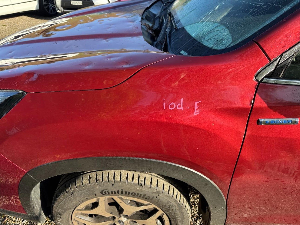 T18