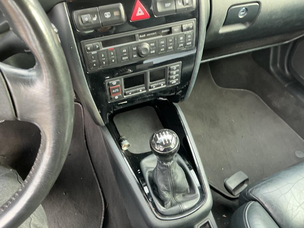 T9