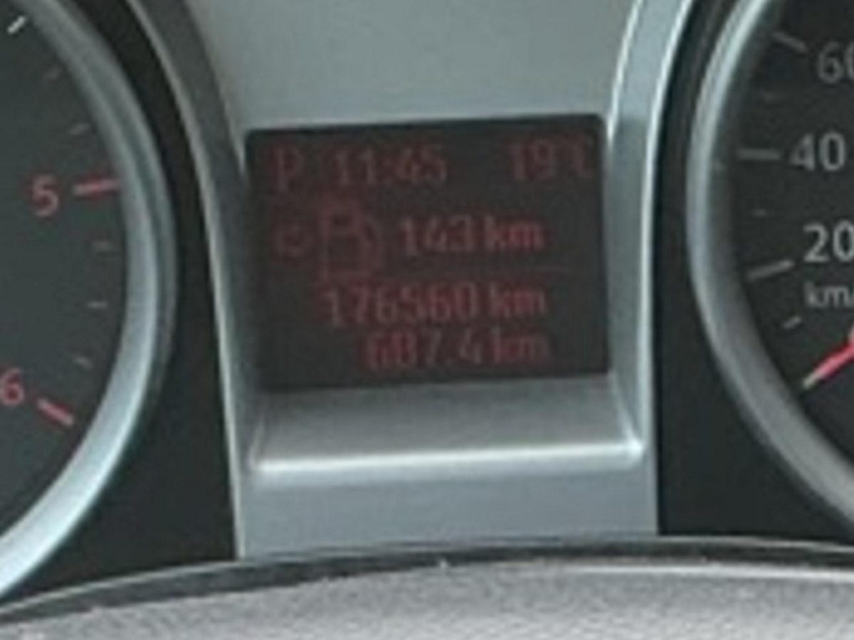 T8