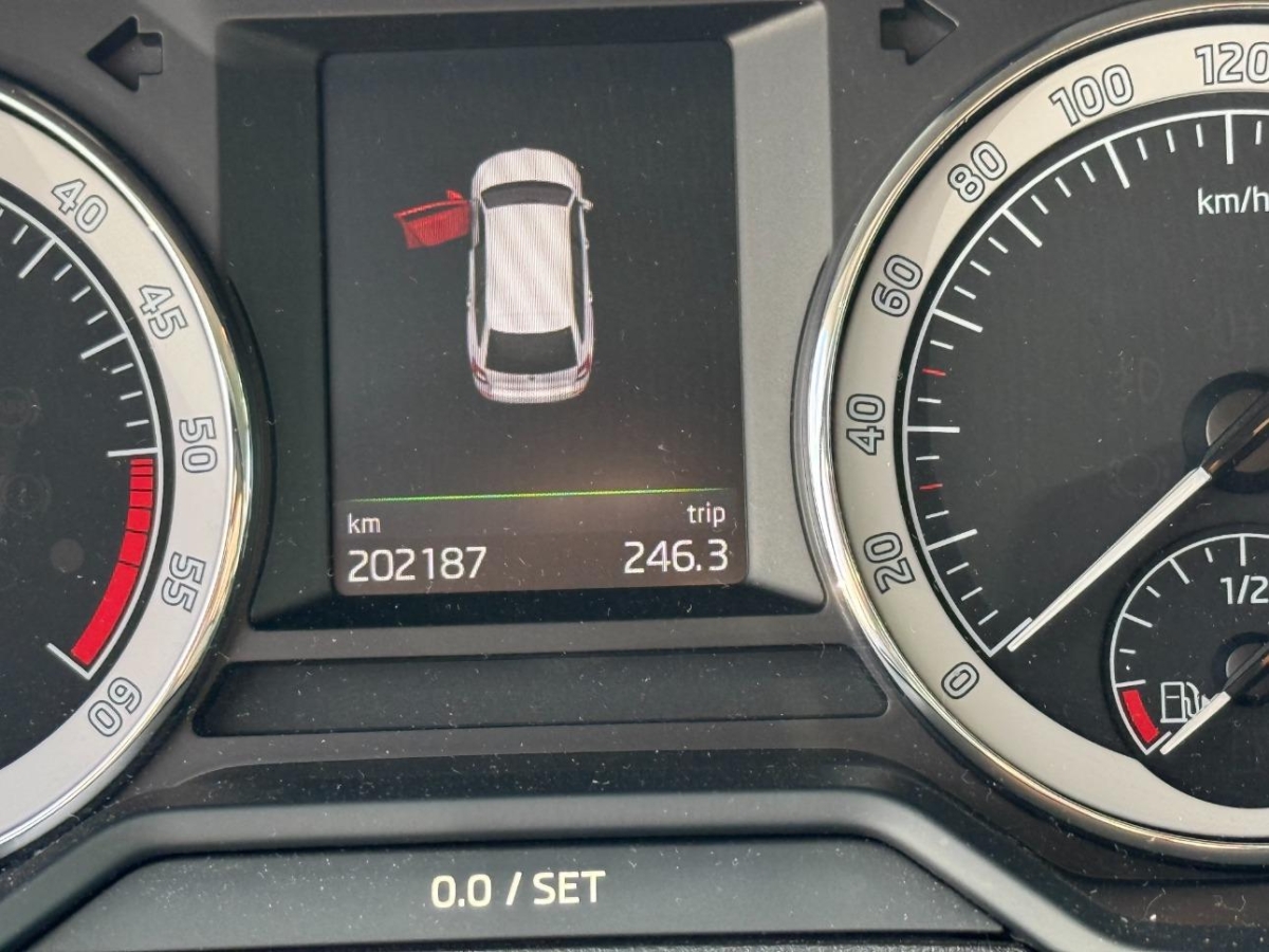 T10