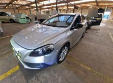Volvo V40 Summum 2.5, 253 PS
