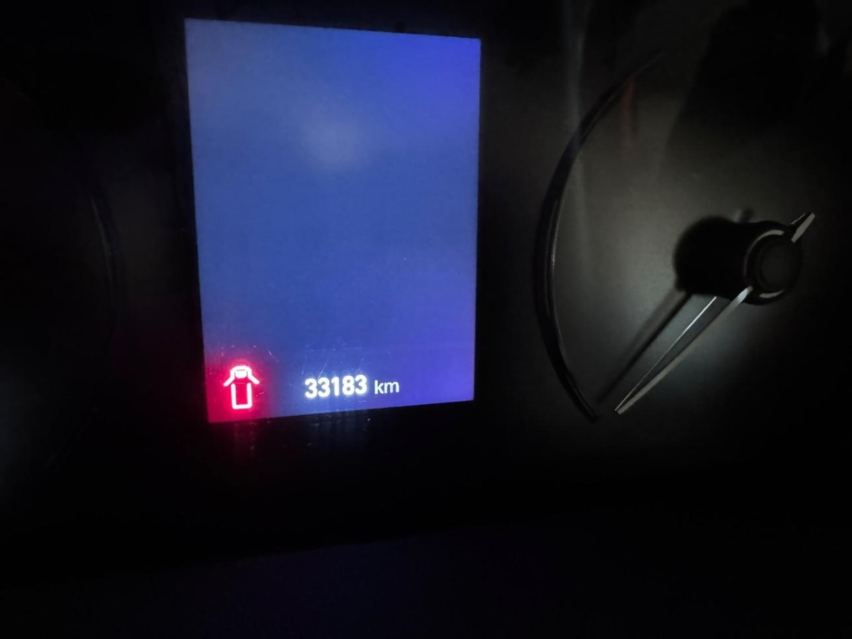 T12
