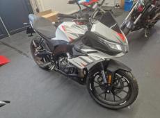 Antriebsart Tuono 125 ABS (Standort)