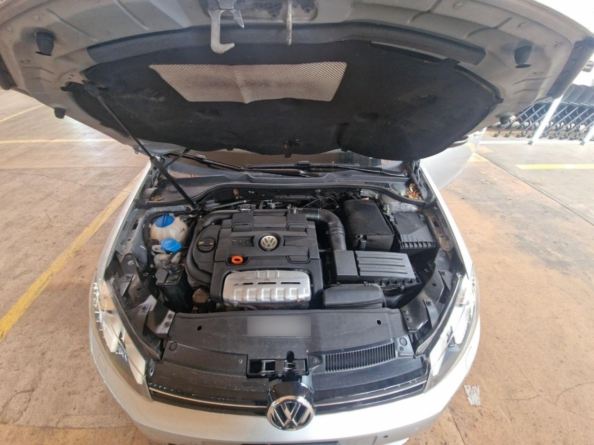 T8
