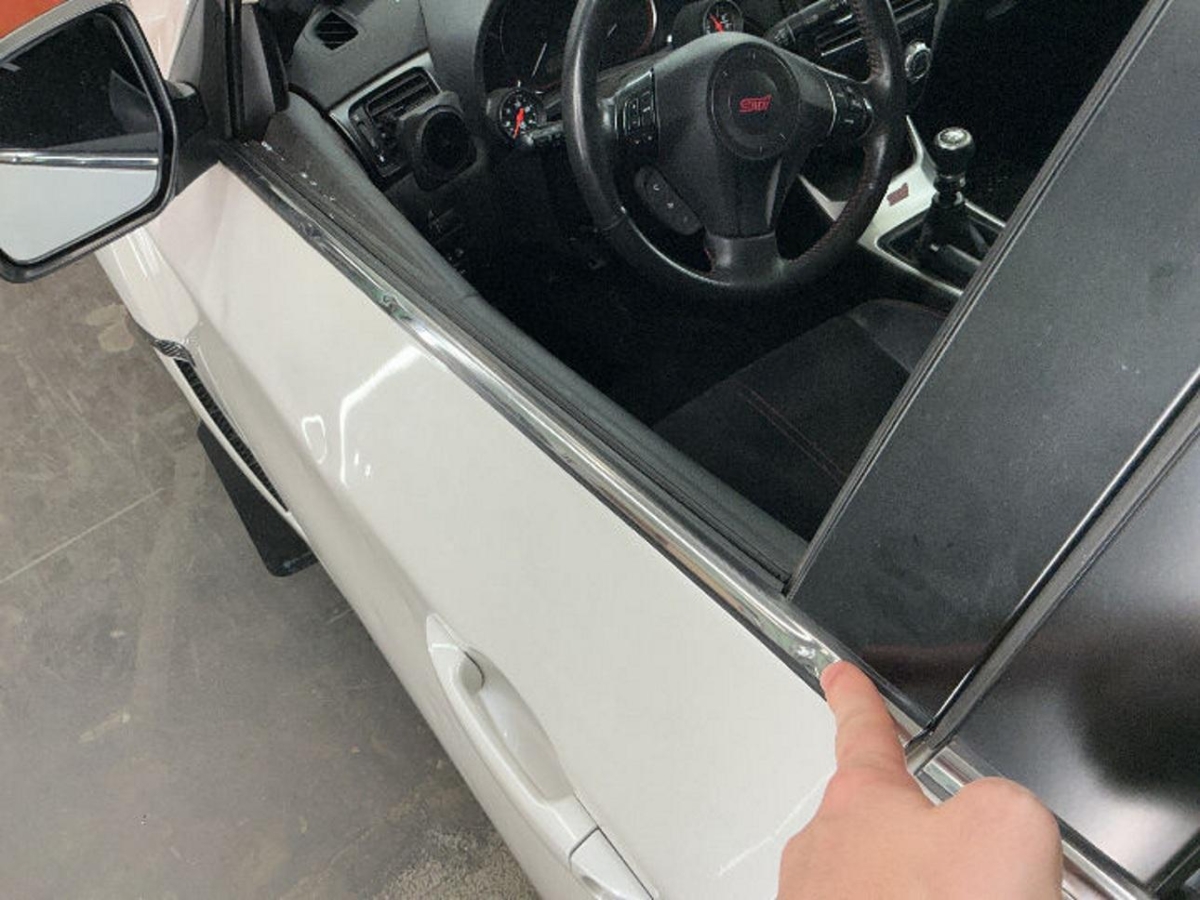 T13