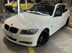 BMW 3er Serie E90 325i, 218 PS