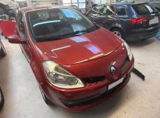 Renault Clio 1.6i (114017 km)