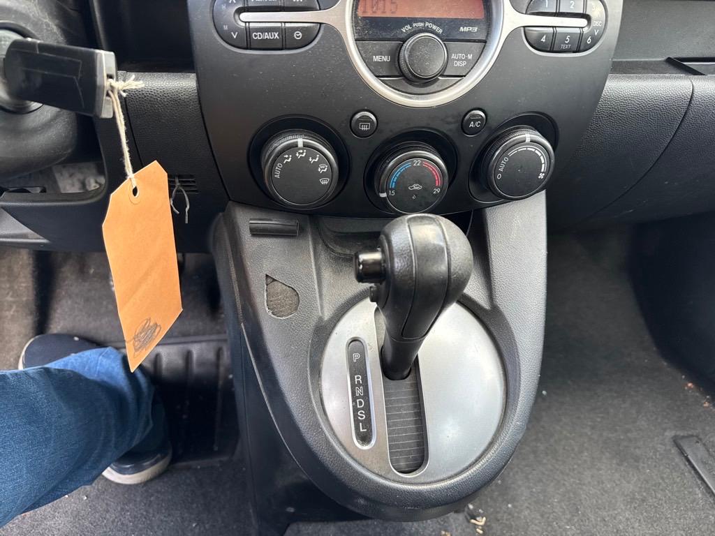 T9